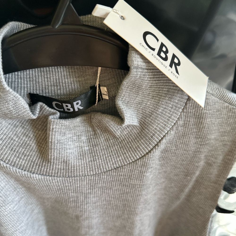 CBR Gray Ribbed Sweater - Picture 5 of 7